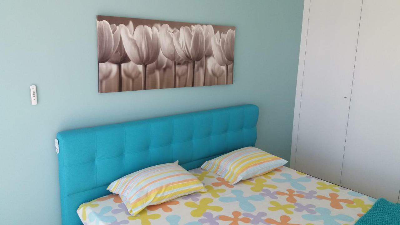 Blue Anchor Apartment วีลาปรายา เด อันโกรา ภายนอก รูปภาพ